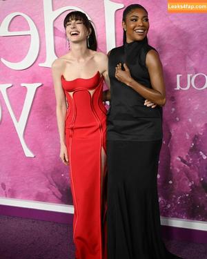 Anne Hathaway фото #1207