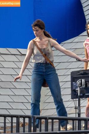 Anne Hathaway фото #1423