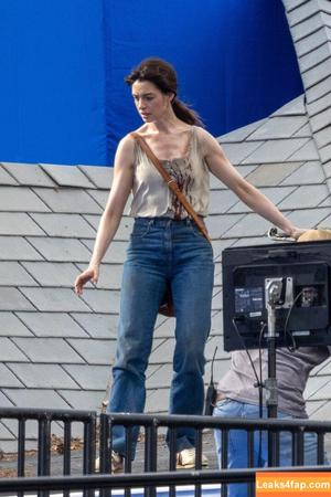 Anne Hathaway фото #1425