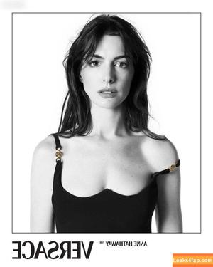 Anne Hathaway фото #1459