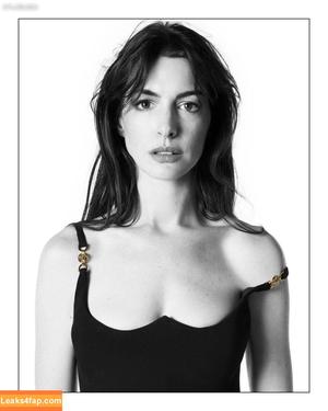 Anne Hathaway фото #1463