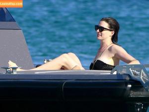 Anne Hathaway фото #1550