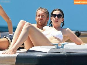 Anne Hathaway фото #1564