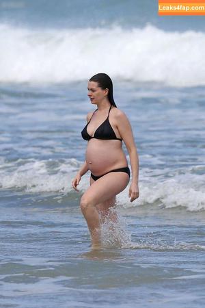 Anne Hathaway фото #1605