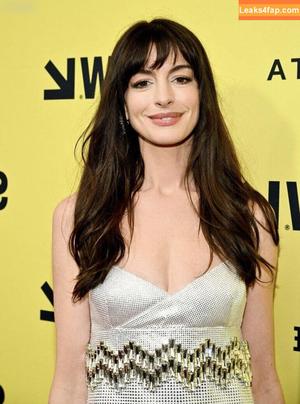 Anne Hathaway фото #1656