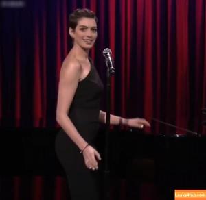 Anne Hathaway фото #1695