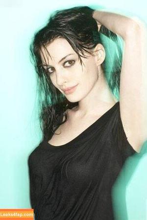 Anne Hathaway фото #1713