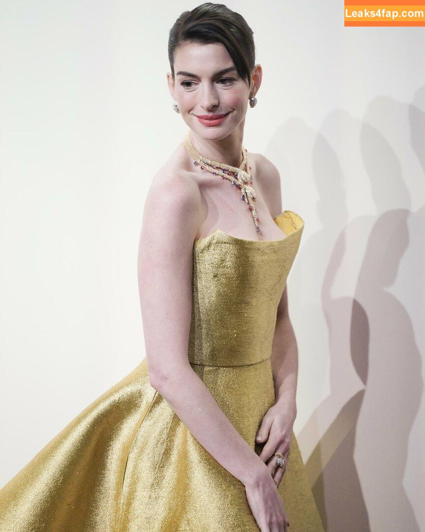 Anne Hathaway / ahathawaynews / annehathaway / heatherannie слитое фото фото #2059