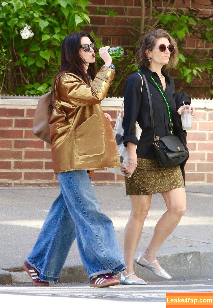 Anne Hathaway / ahathawaynews / annehathaway / heatherannie leaked photo photo #2140