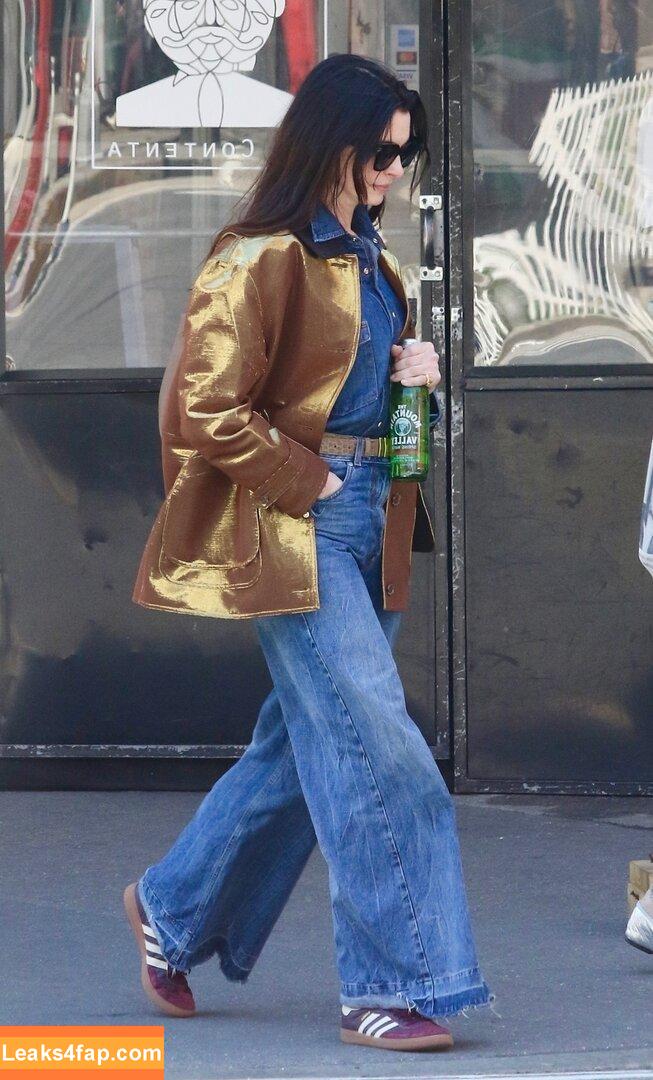 Anne Hathaway / ahathawaynews / annehathaway / heatherannie слитое фото фото #2142