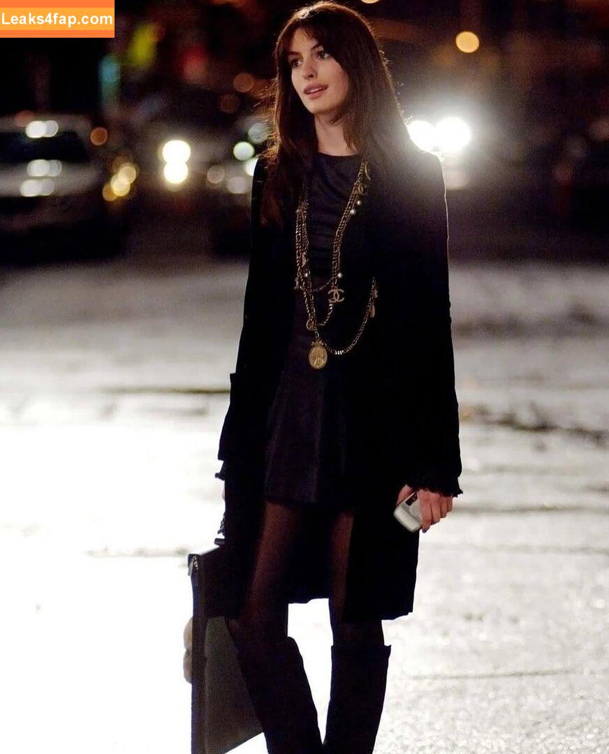 Anne Hathaway / ahathawaynews / annehathaway / heatherannie слитое фото фото #2205