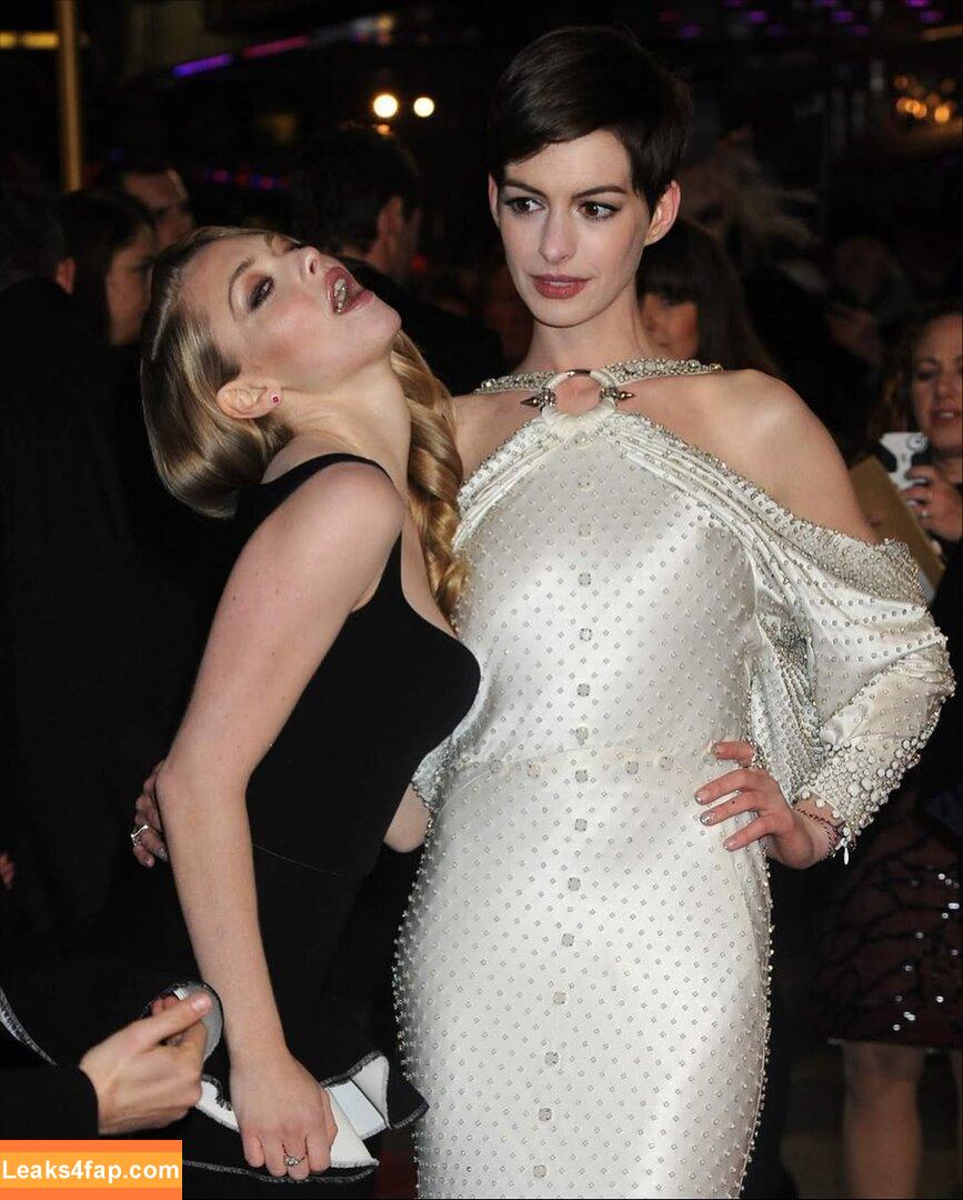 Anne Hathaway / ahathawaynews / annehathaway / heatherannie слитое фото фото #2213