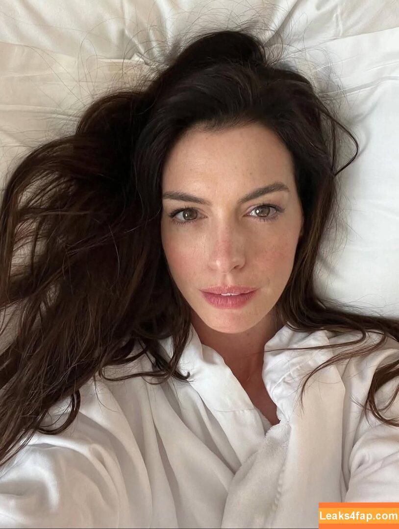 Anne Hathaway / ahathawaynews / annehathaway / heatherannie слитое фото фото #2231
