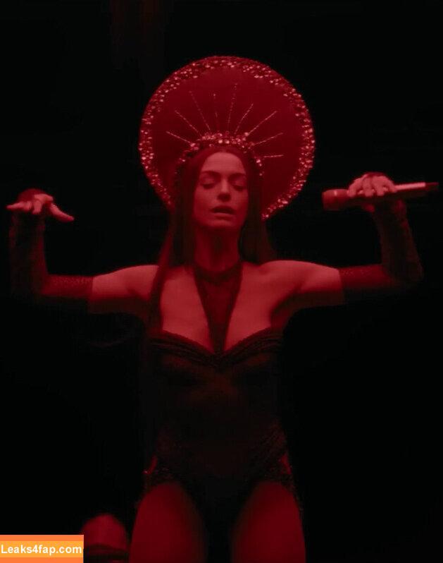 Anne Hathaway / ahathawaynews / annehathaway / heatherannie leaked photo photo #2255