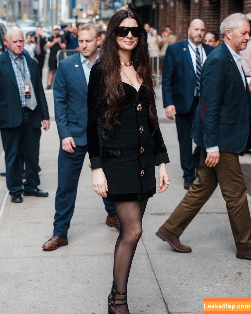 Anne Hathaway / ahathawaynews / annehathaway / heatherannie слитое фото фото #2276