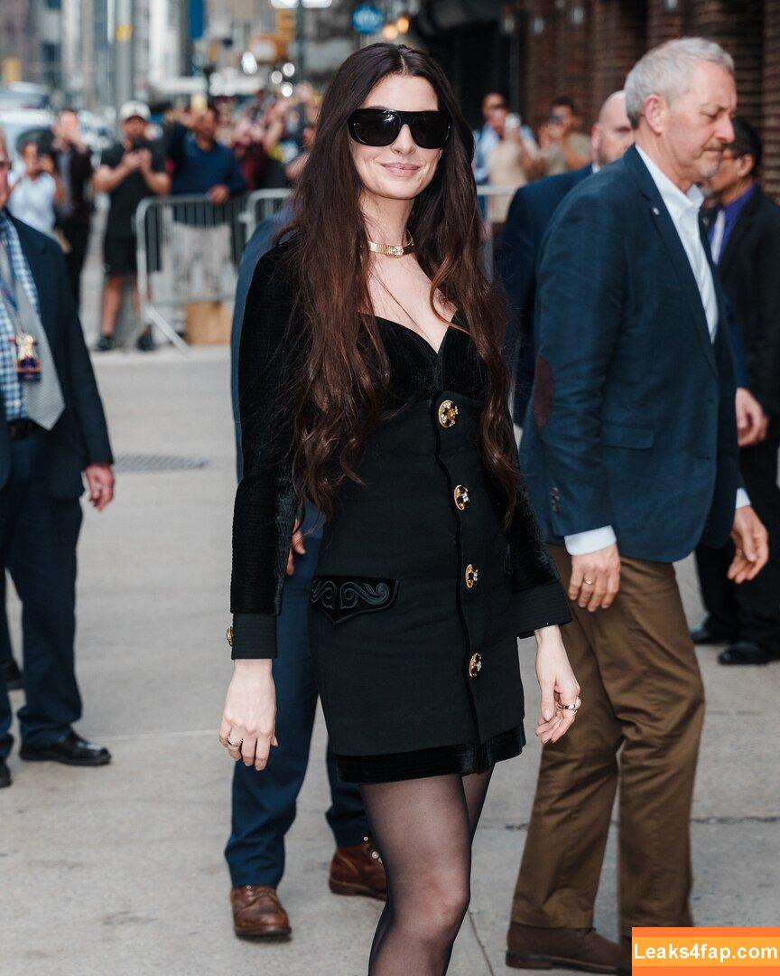 Anne Hathaway / ahathawaynews / annehathaway / heatherannie слитое фото фото #2278