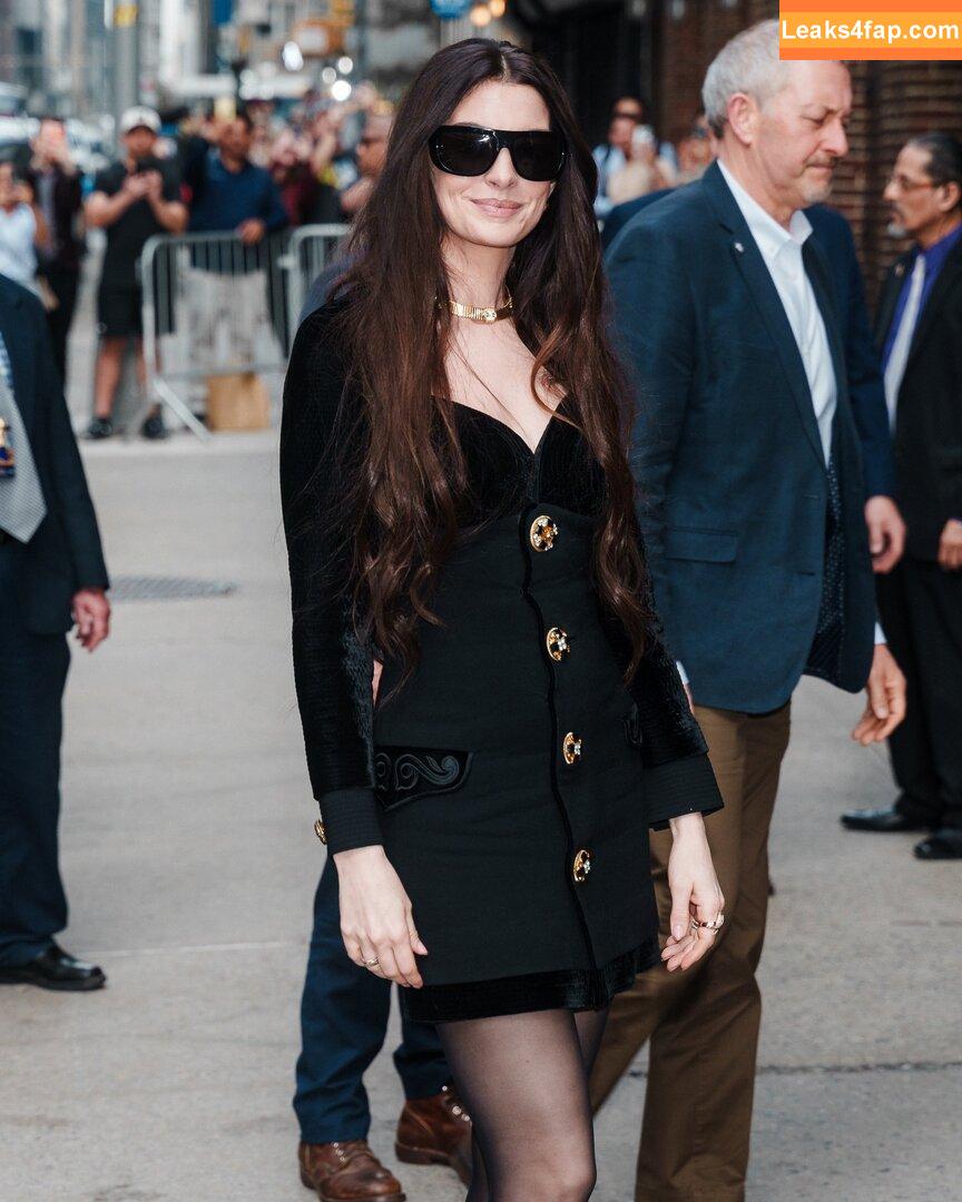 Anne Hathaway / ahathawaynews / annehathaway / heatherannie leaked photo photo #2279