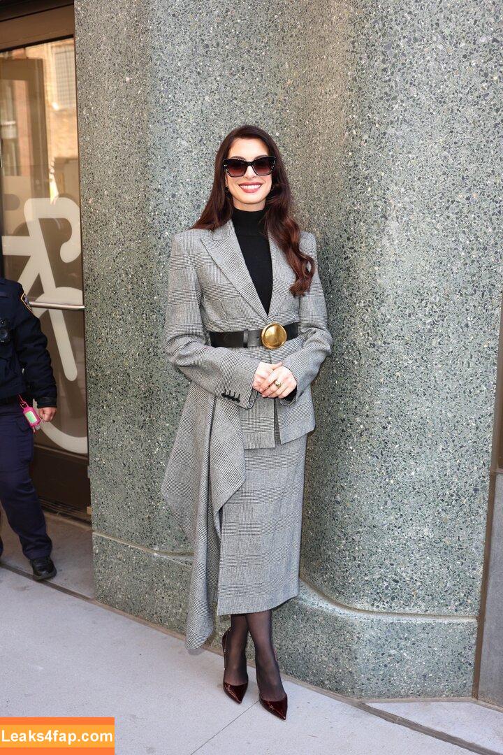 Anne Hathaway / ahathawaynews / annehathaway / heatherannie leaked photo photo #2318