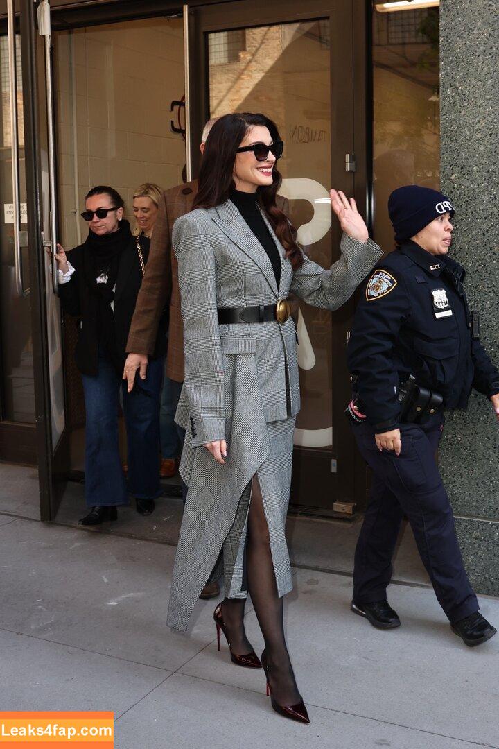 Anne Hathaway / ahathawaynews / annehathaway / heatherannie leaked photo photo #2322