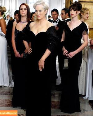 Anne Hathaway фото #2206