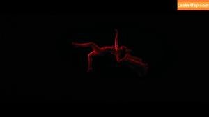 Anne Hathaway photo #2245