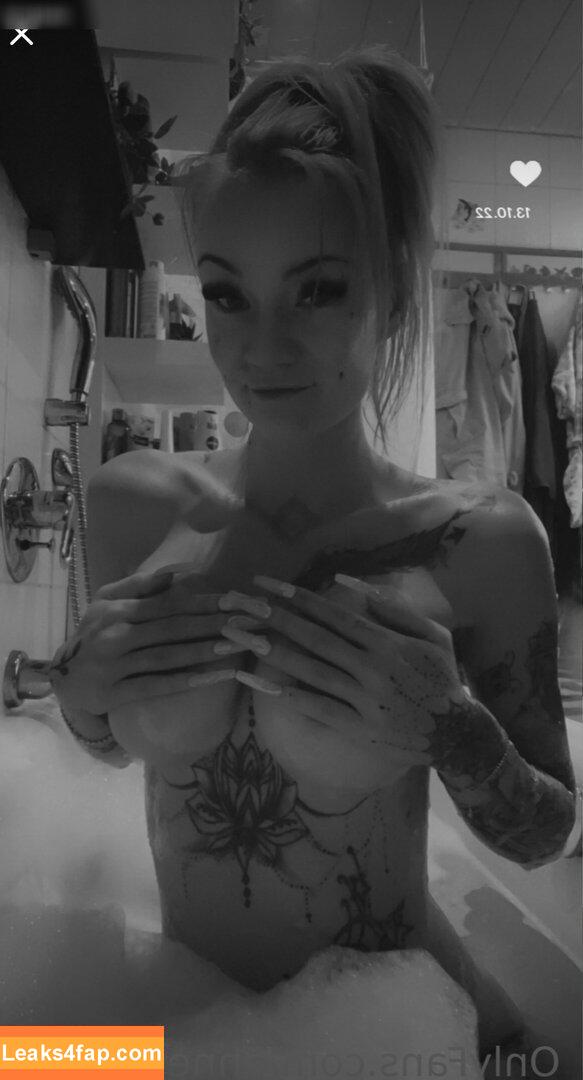 Anne Mieche / _annemieche_ / annemiechee leaked photo photo #0038