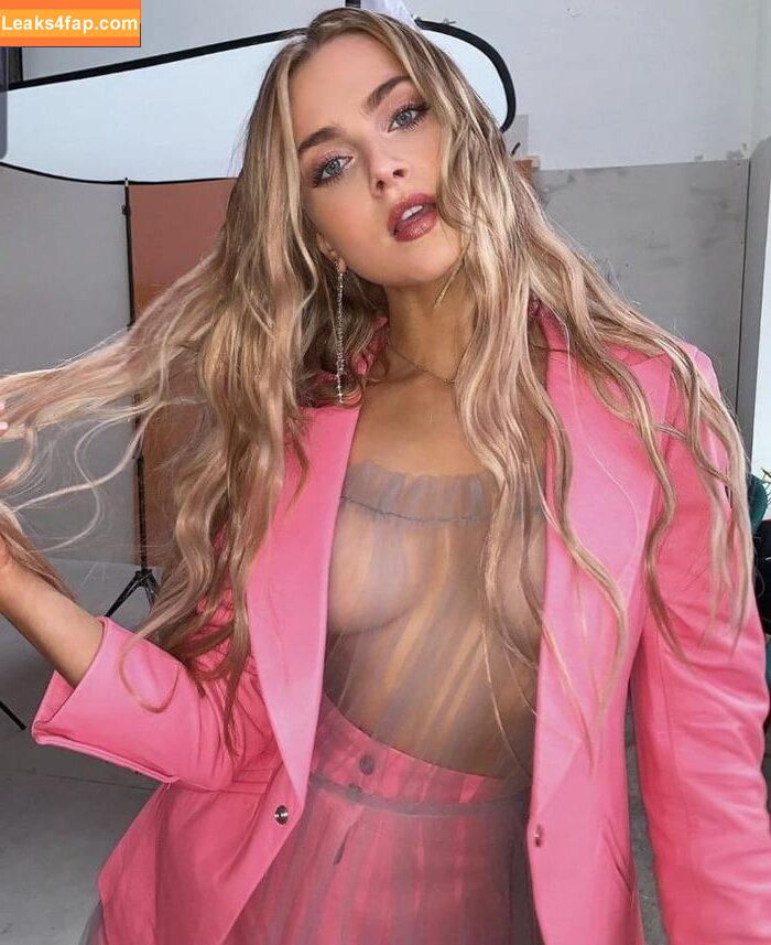 Anne Winters / anna_winters / annewinters leaked photo photo #0274