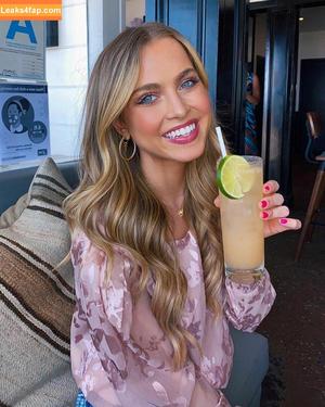 Anne Winters photo #0107