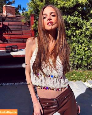 Anne Winters photo #0238