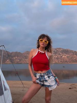 Anne Winters фото #0565
