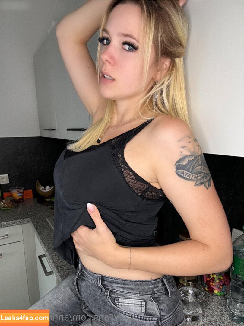 Anne Wünsche / anne_wuensche / annewuensche слитое фото фото #0103