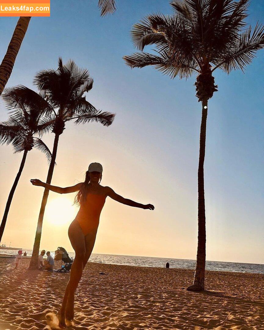 Annemarie Carpendale / Warnkross / annie_carpendale слитое фото фото #0310