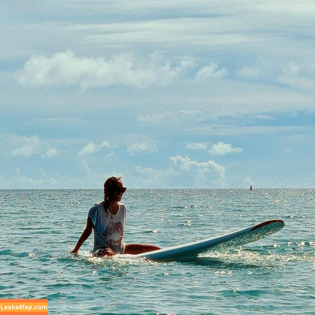 Annemarie Carpendale / Warnkross / annie_carpendale слитое фото фото #0480