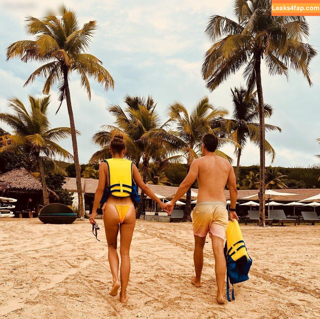 Annemarie Carpendale / Warnkross / annie_carpendale слитое фото фото #0487