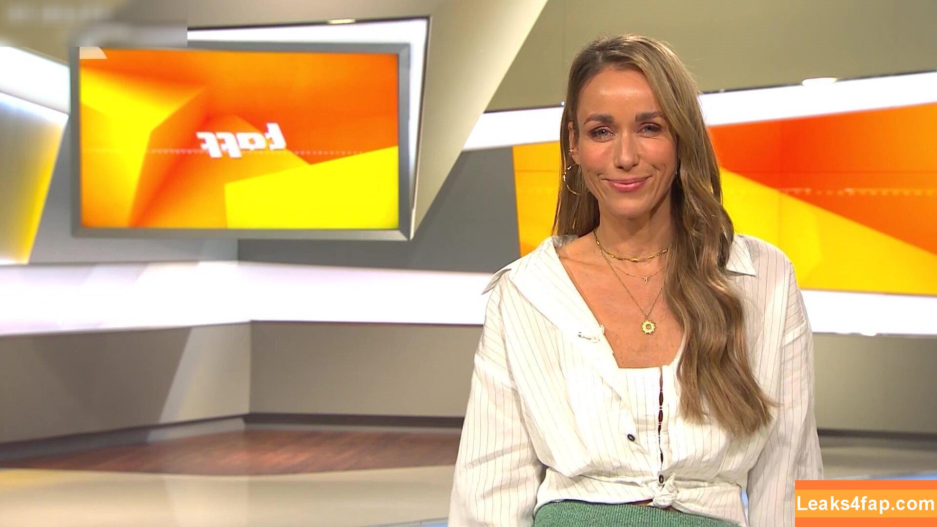 Annemarie Carpendale / Warnkross / annie_carpendale leaked photo photo #0585