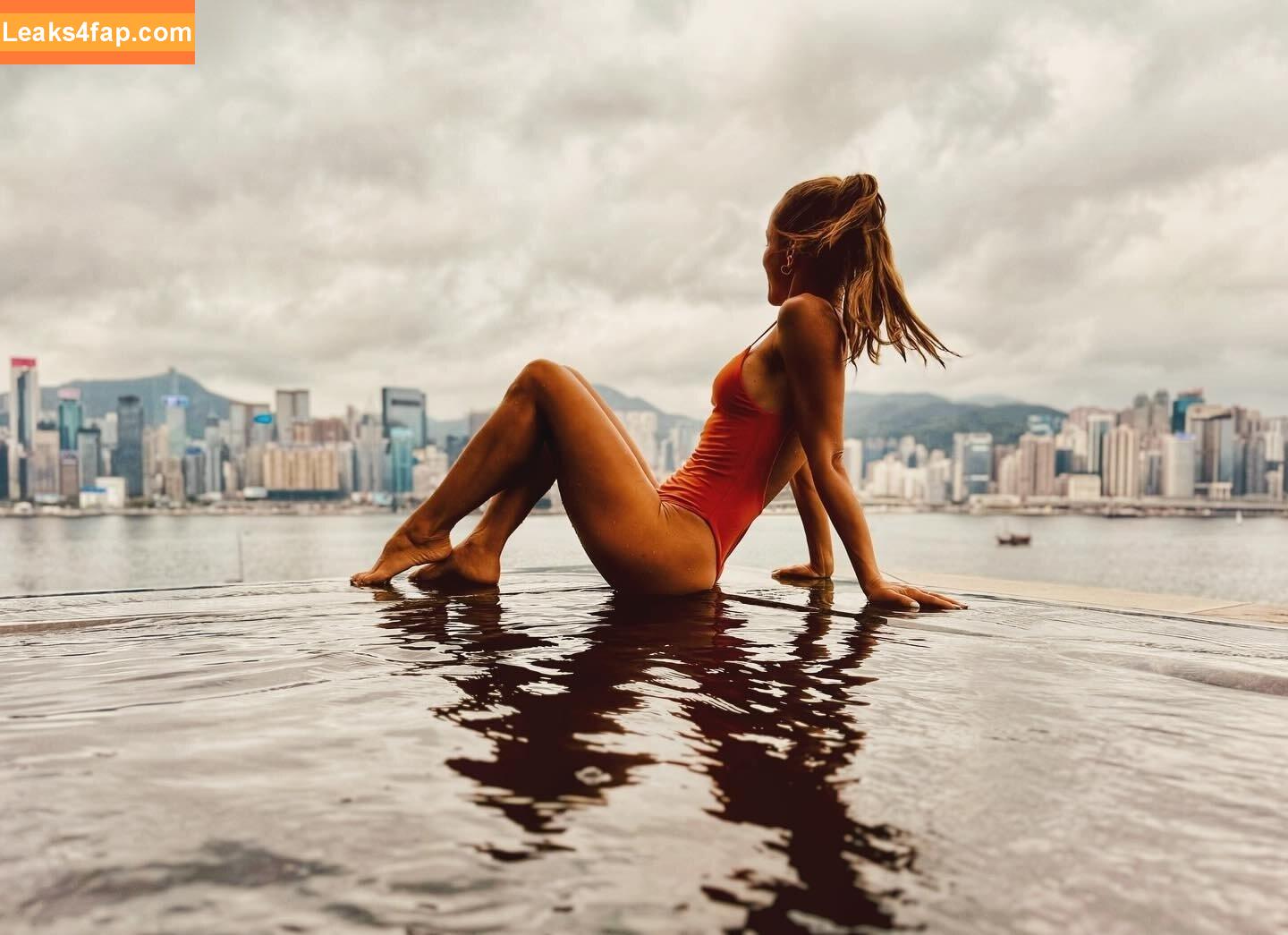 Annemarie Carpendale / Warnkross / annie_carpendale leaked photo photo #0632
