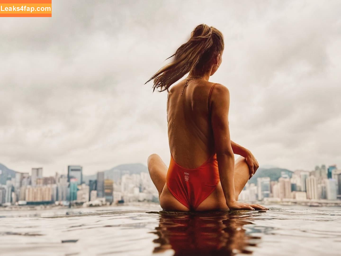 Annemarie Carpendale / Warnkross / annie_carpendale leaked photo photo #0639