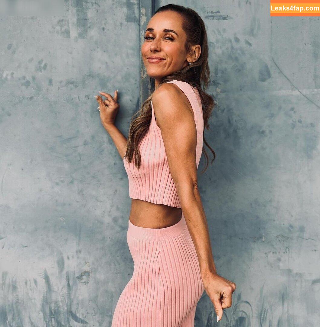 Annemarie Carpendale / Warnkross / annie_carpendale leaked photo photo #0661