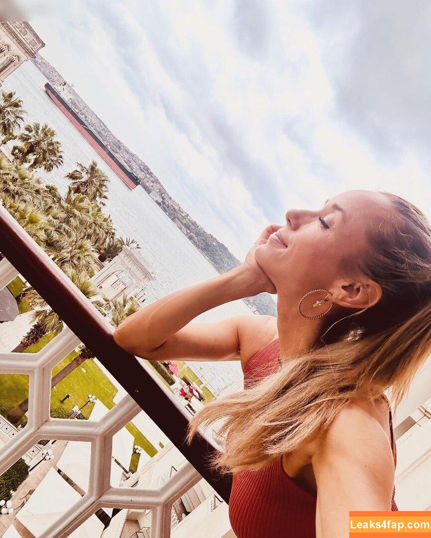 Annemarie Carpendale / Warnkross / annie_carpendale leaked photo photo #0766