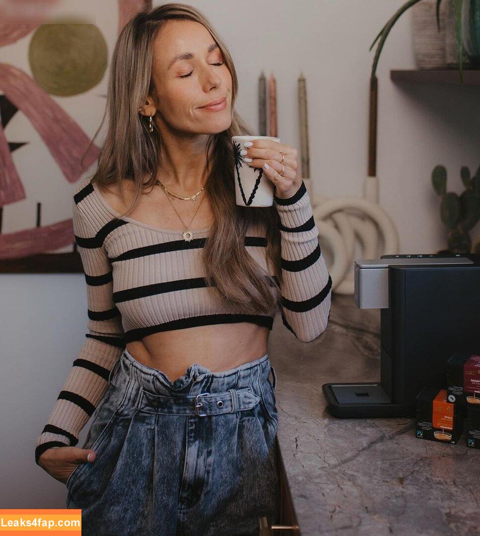 Annemarie Carpendale / Warnkross / annie_carpendale leaked photo photo #0818