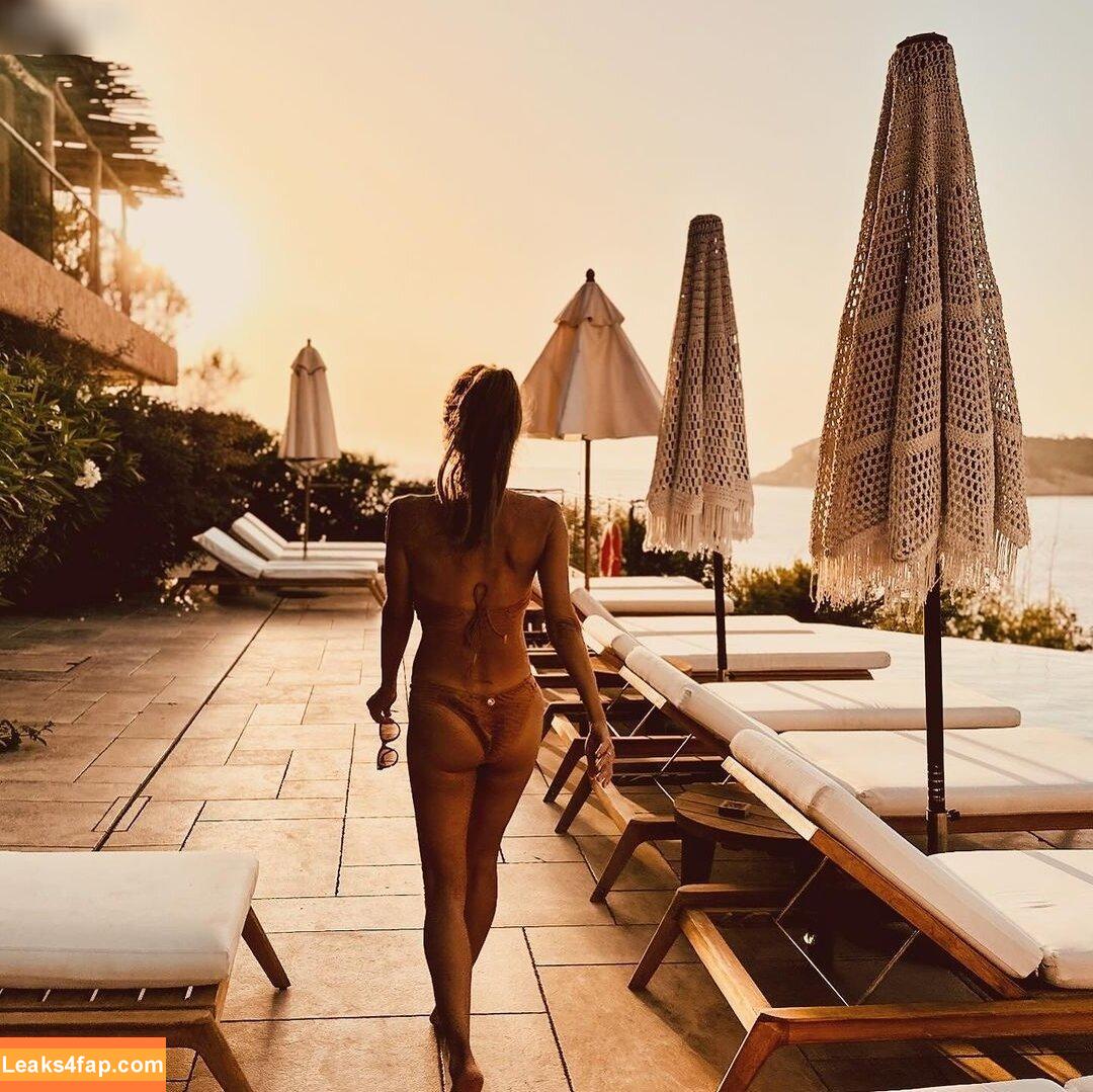 Annemarie Carpendale / Warnkross / annie_carpendale leaked photo photo #0863