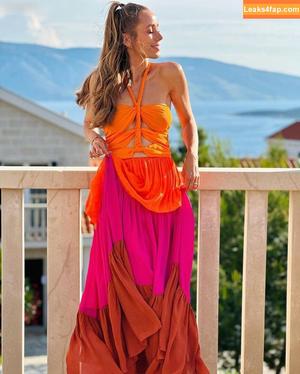 Annemarie Carpendale фото #0189