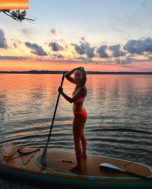 Annemarie Carpendale фото #0204