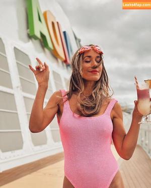 Annemarie Carpendale фото #0325