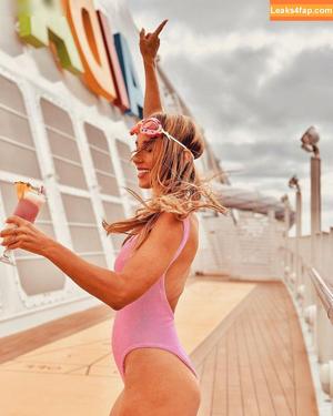 Annemarie Carpendale фото #0328