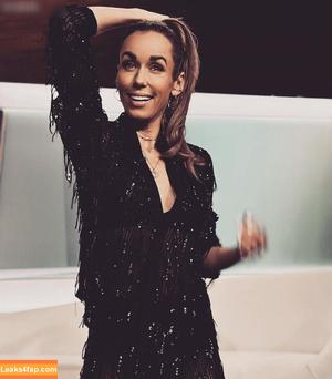 Annemarie Carpendale фото #0341