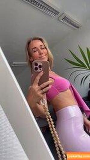 Annemarie Carpendale фото #0390