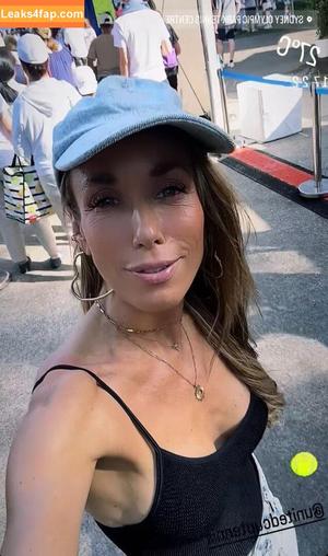 Annemarie Carpendale фото #0410