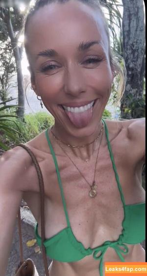 Annemarie Carpendale фото #0412