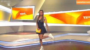 Annemarie Carpendale photo #0593